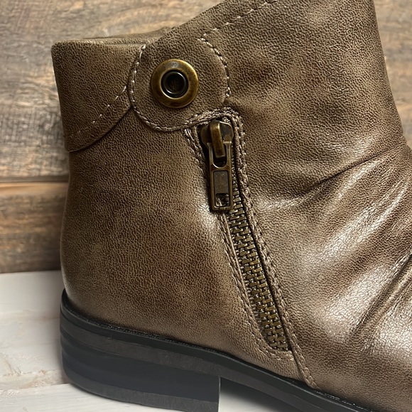 BareTraps | Shoes | Baretraps Brown 